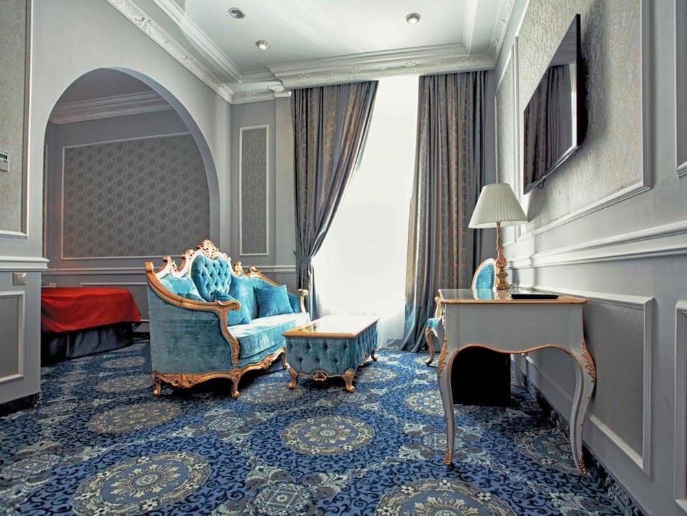 Royal Grand Hotel Kiev Buitenkant foto