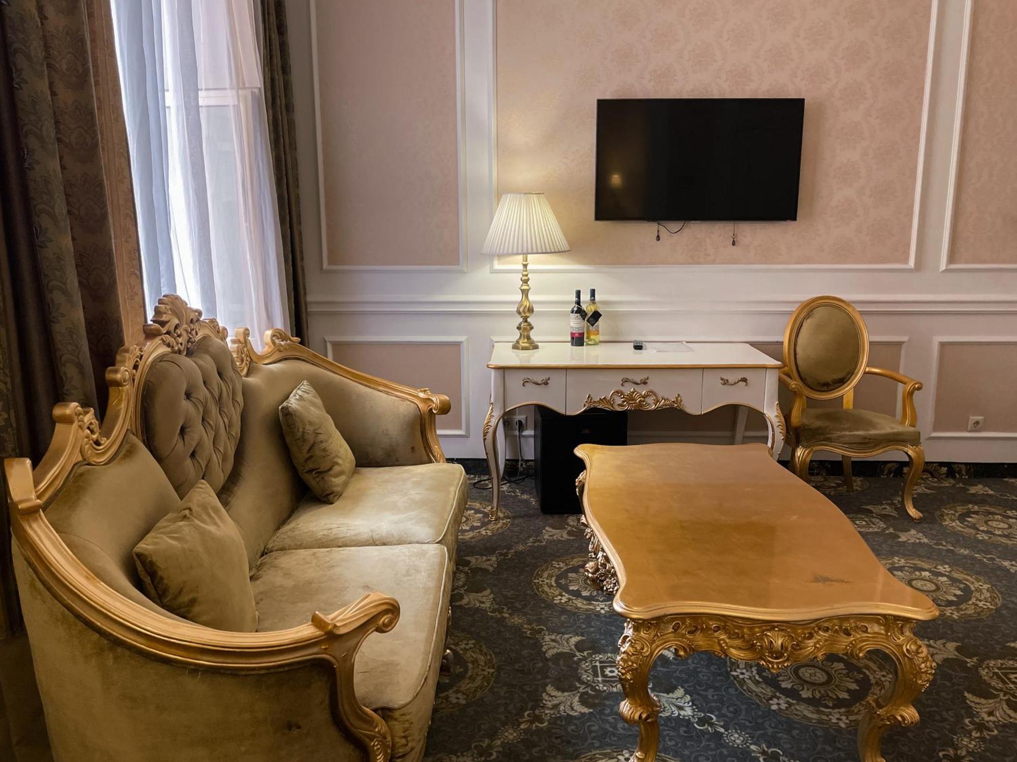 Royal Grand Hotel Kiev Kamer foto